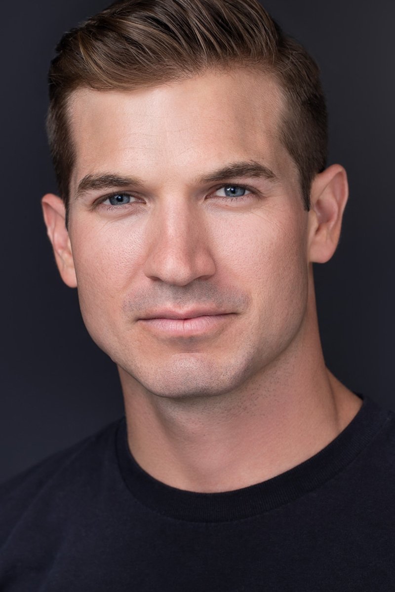 Reyn Halford backdrop