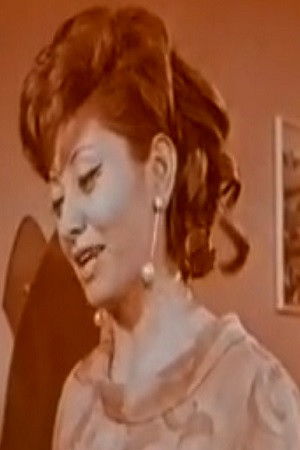 Tzina Danika backdrop