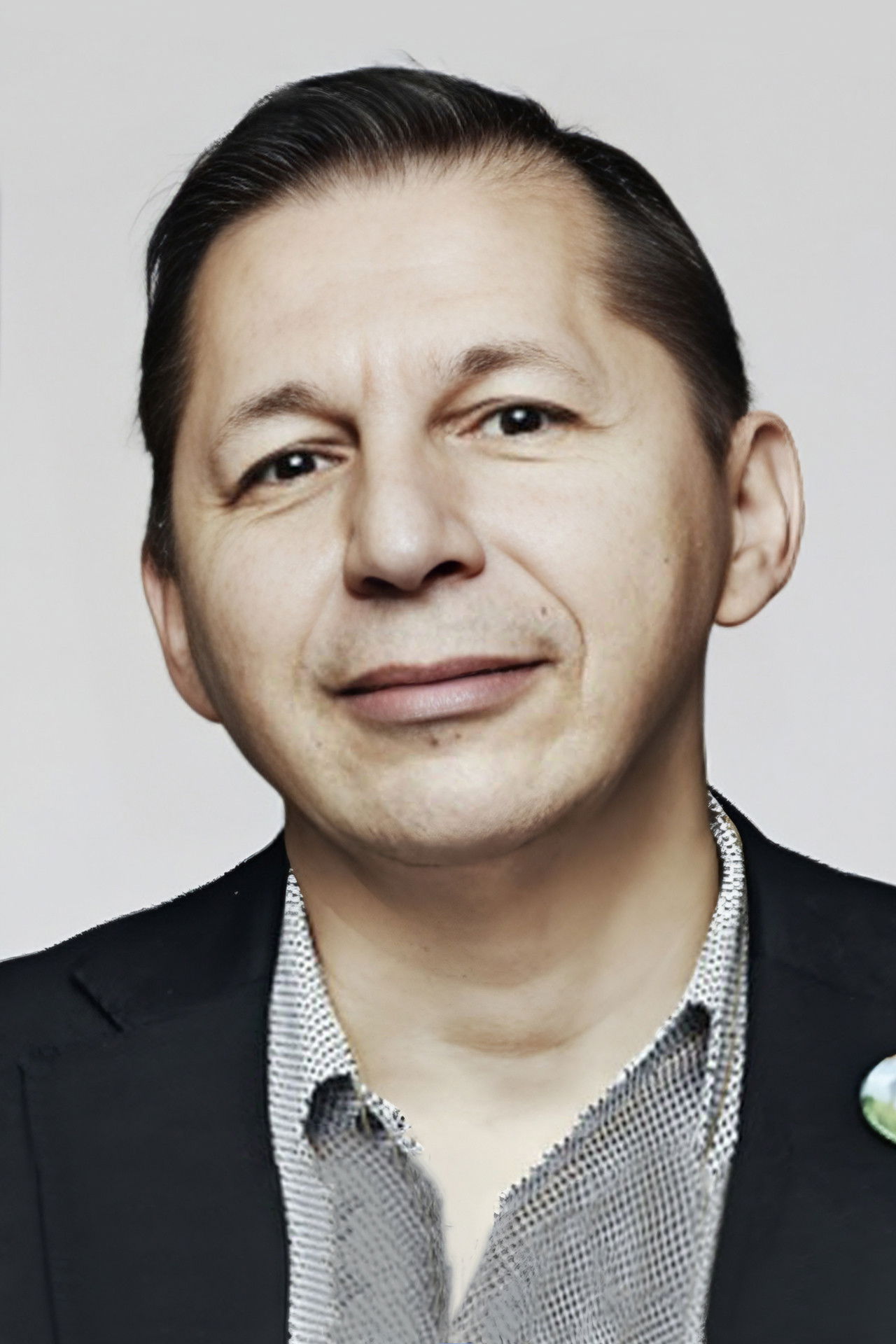 Olivier Cachin backdrop