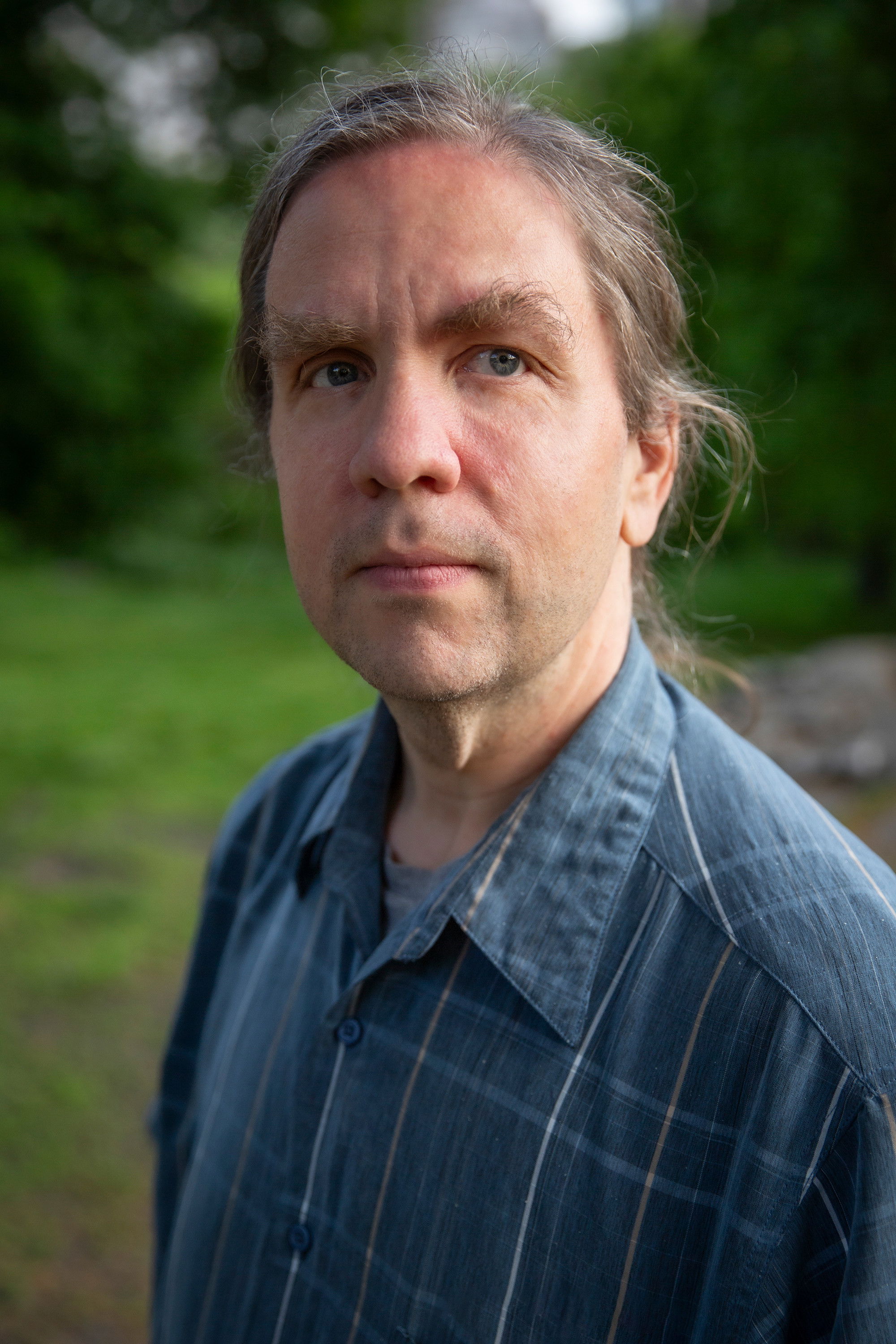 Mike Powell backdrop