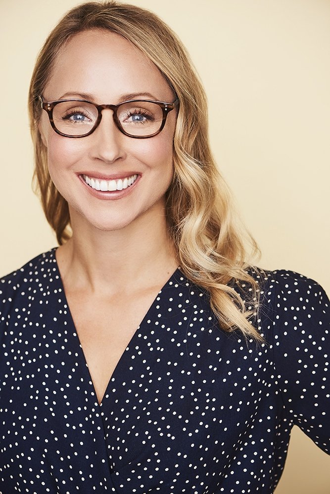 Agatha Nowicki backdrop