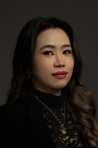 Pin-Jun Lin backdrop