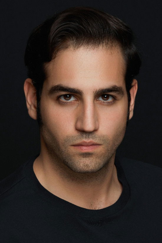 Aras Şenol backdrop