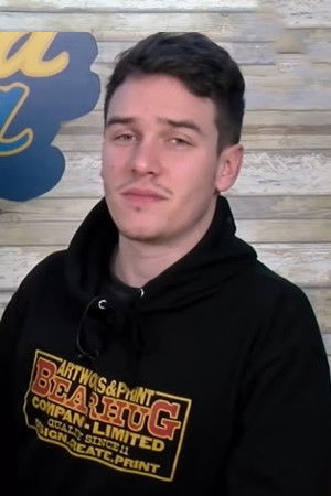 Nacho González backdrop