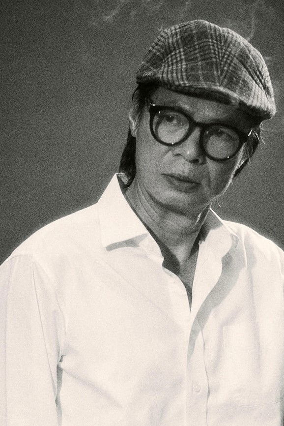 Trần Lực backdrop