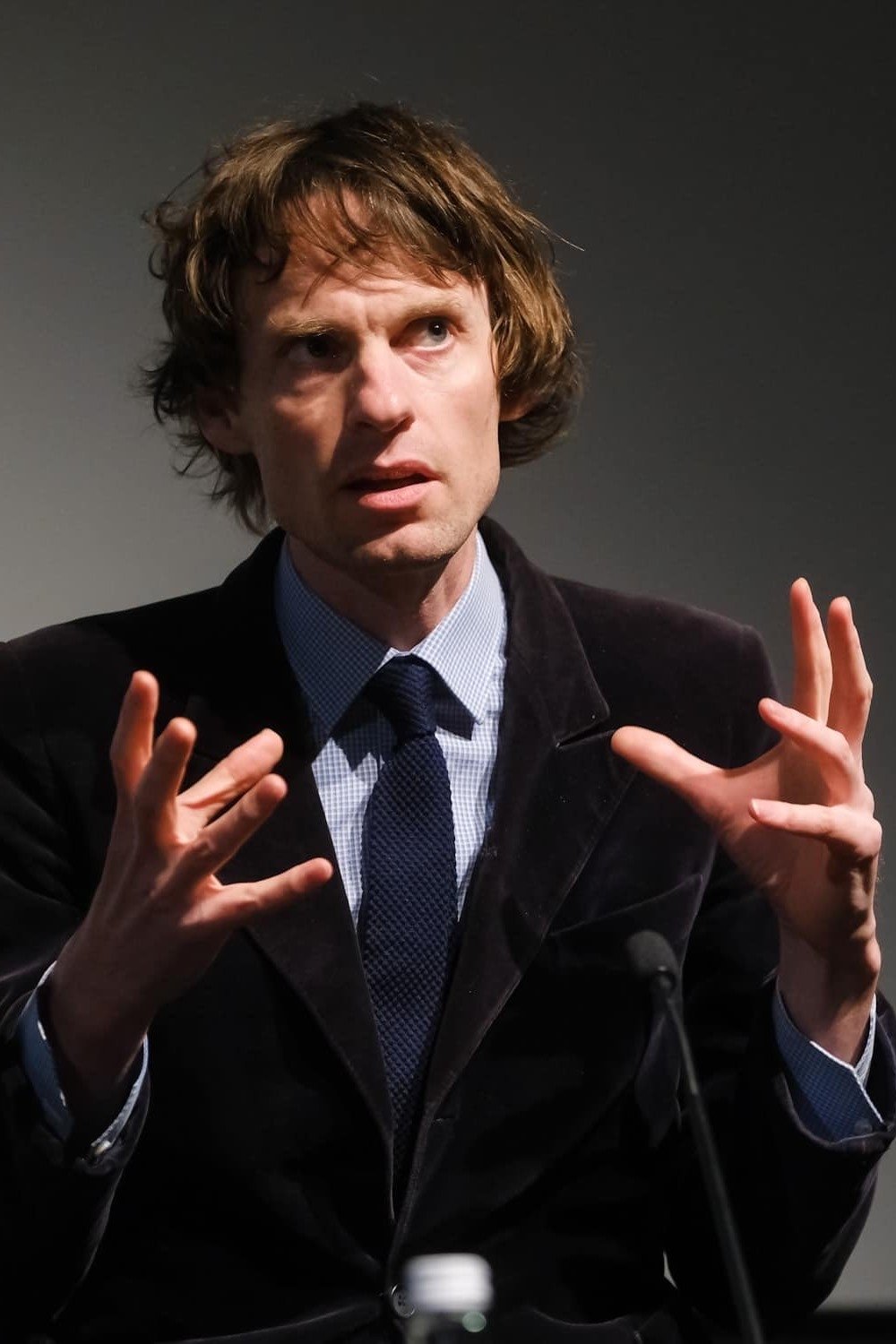 Andrew Legge backdrop