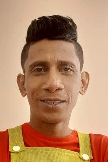 Raju Majumder backdrop