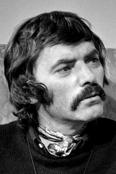 Teddy Vrignault backdrop