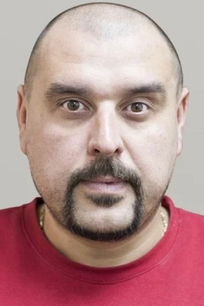 Mikhail Belyakovich backdrop