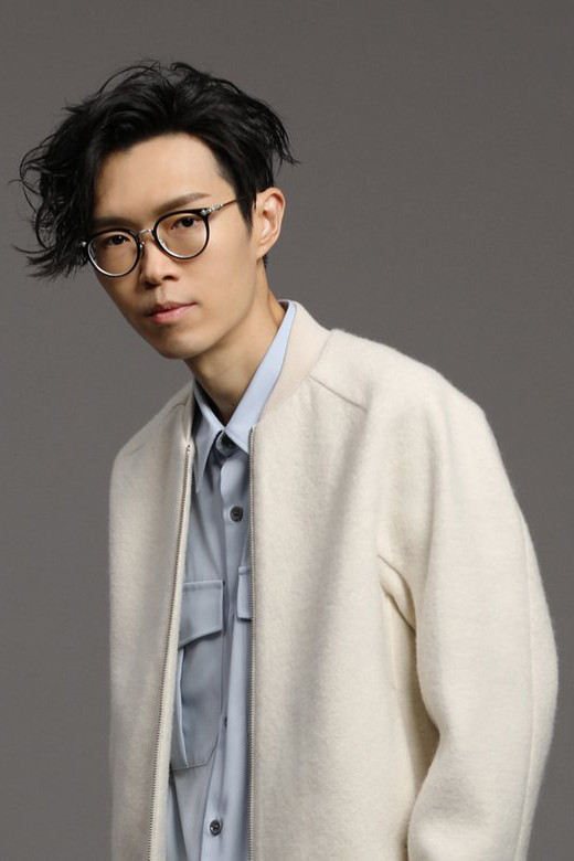 Khalil Fong backdrop