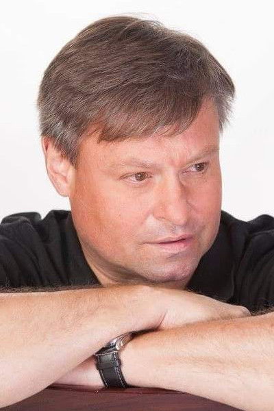 Rafael Pražák backdrop