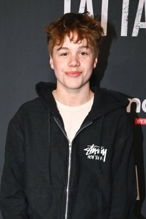 Lucas Reijnders backdrop