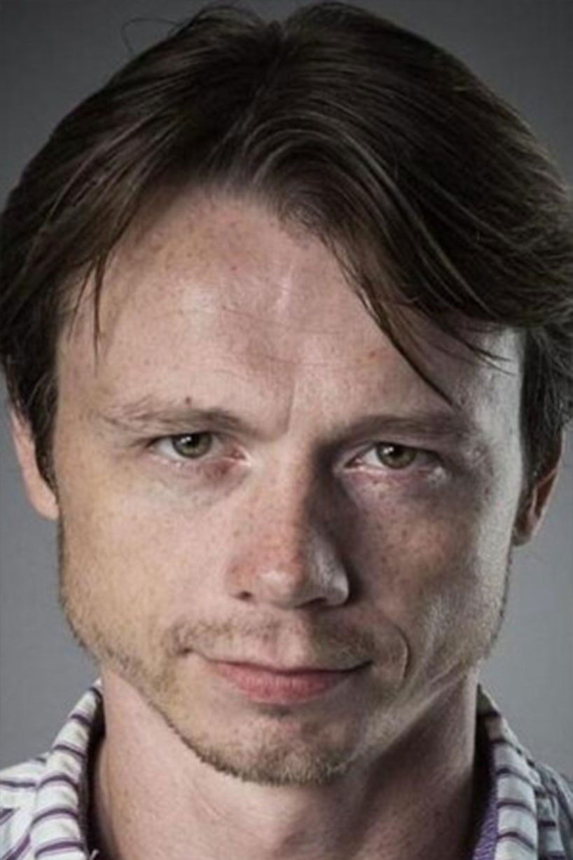 Igor Senkov backdrop