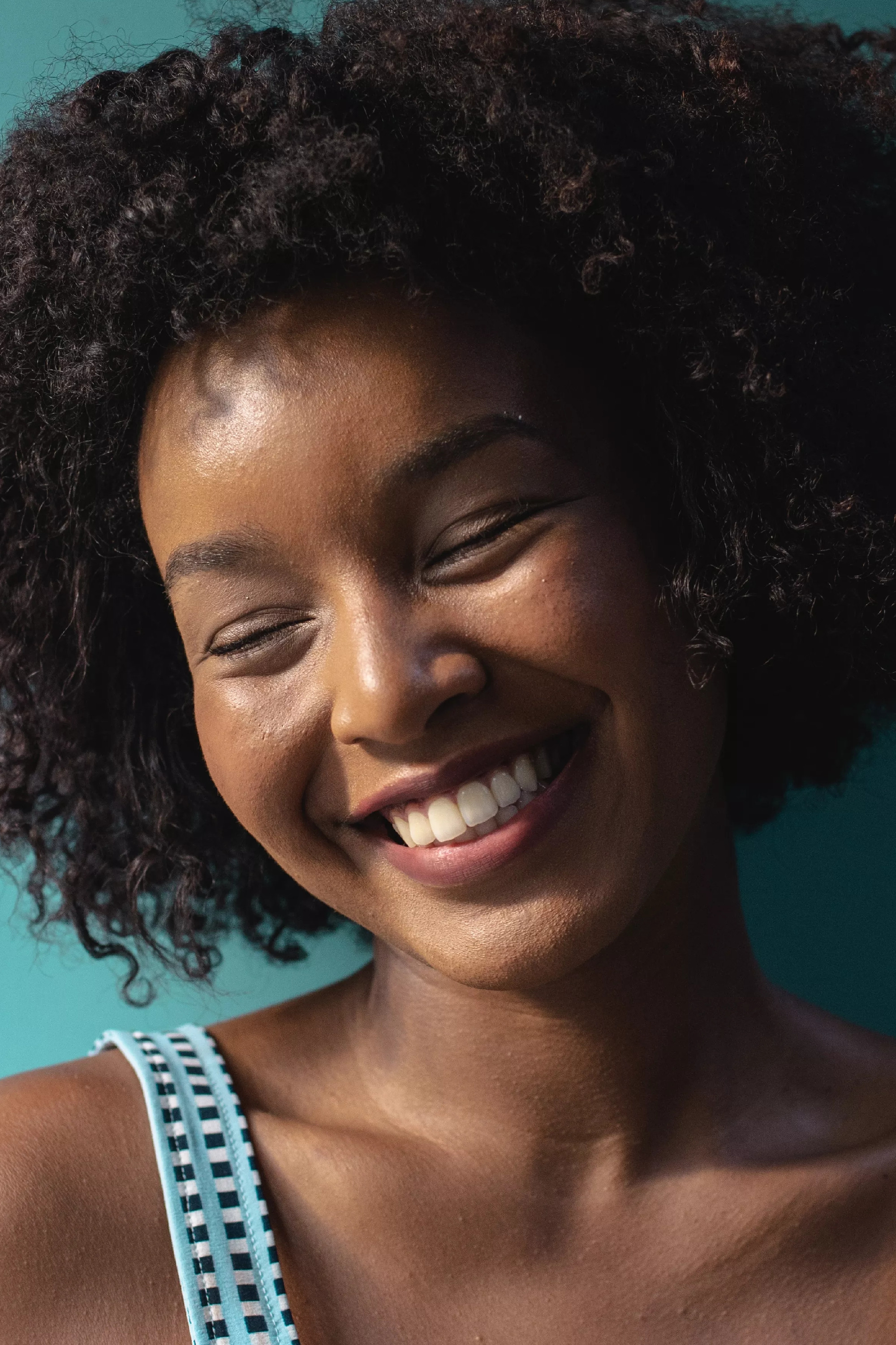 Larissa Nunes backdrop