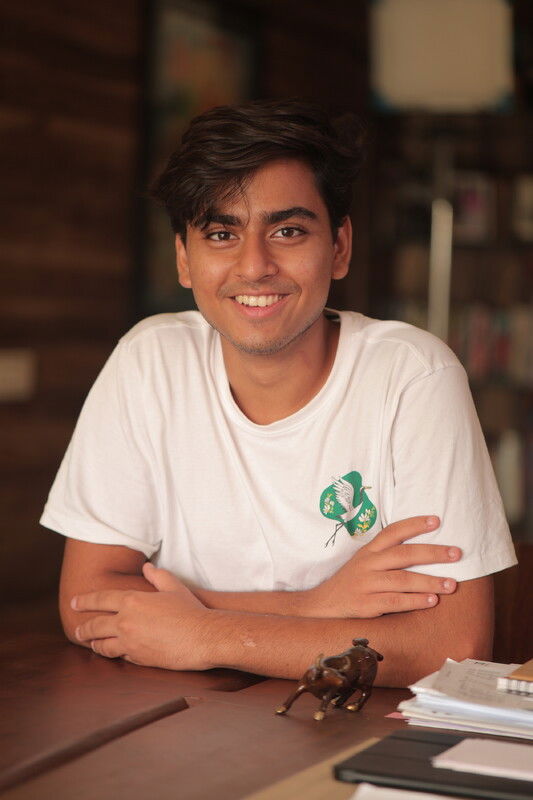 Taapas Trivedi backdrop