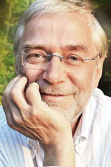 Gerald Hüther backdrop