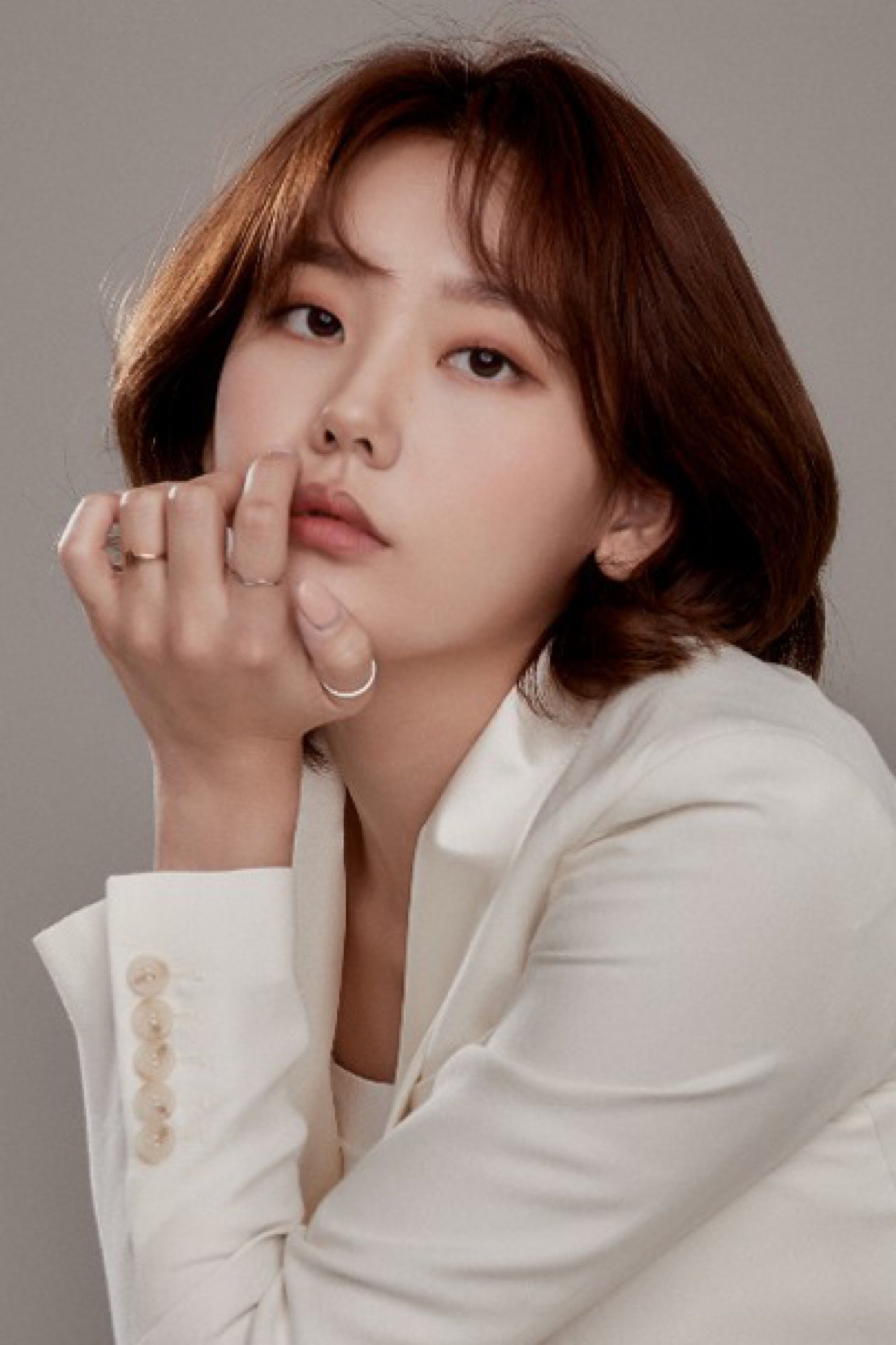 Shim So-young backdrop