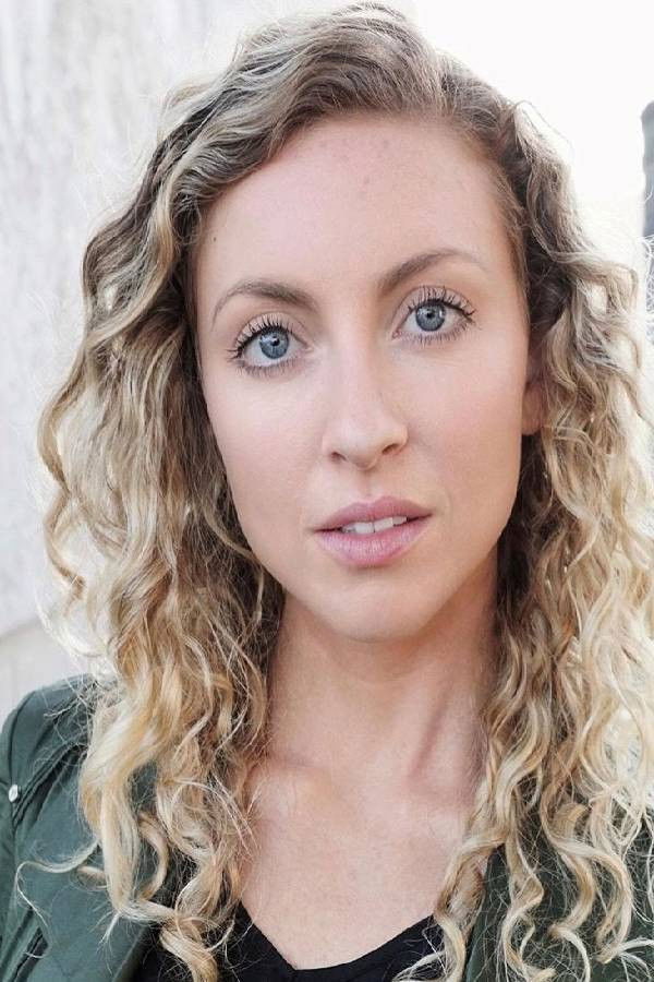 Tori Keaton backdrop