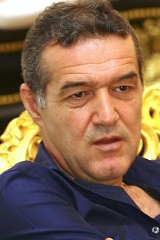 George Becali backdrop