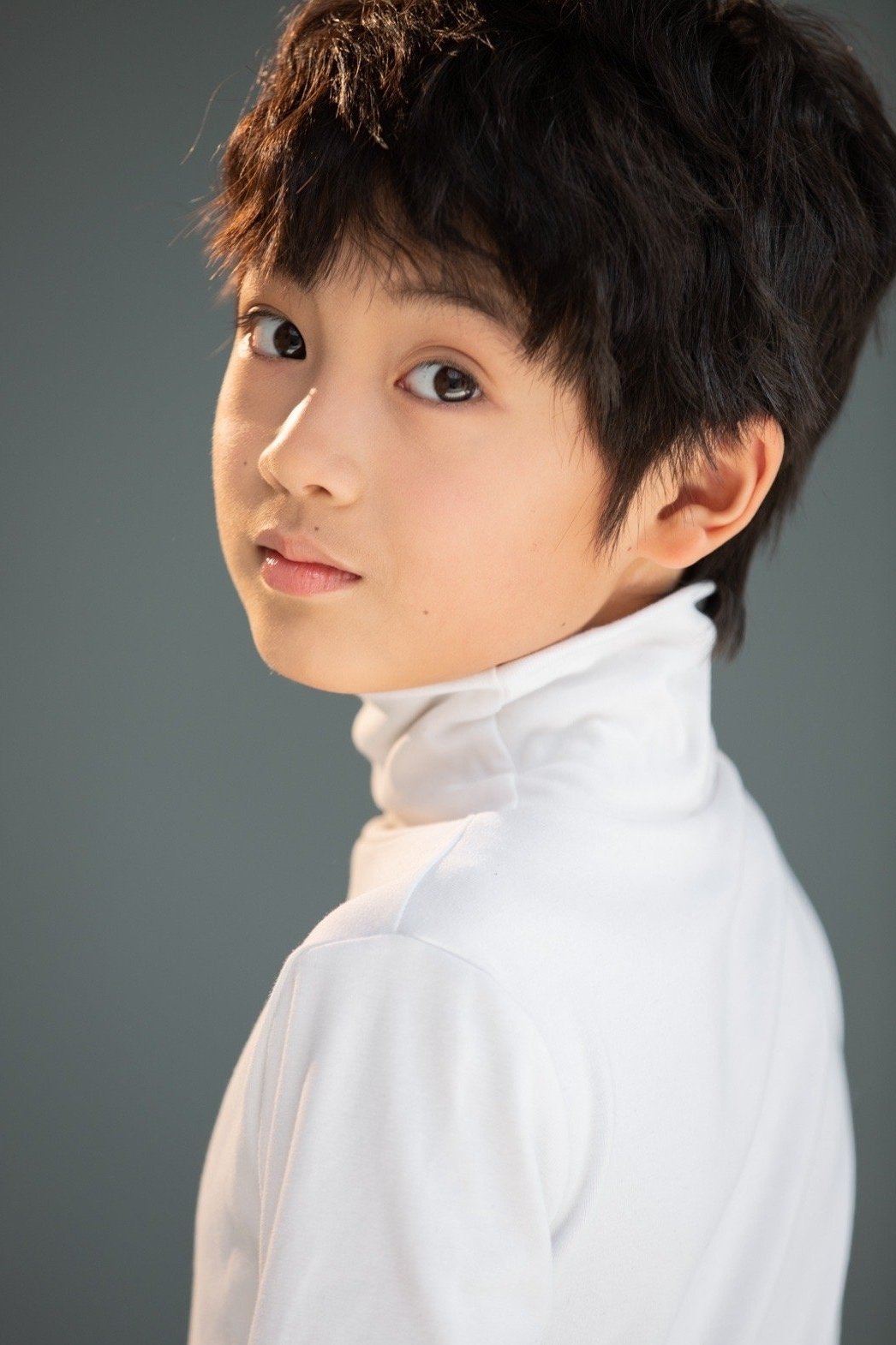 Zhang Yuxuan backdrop