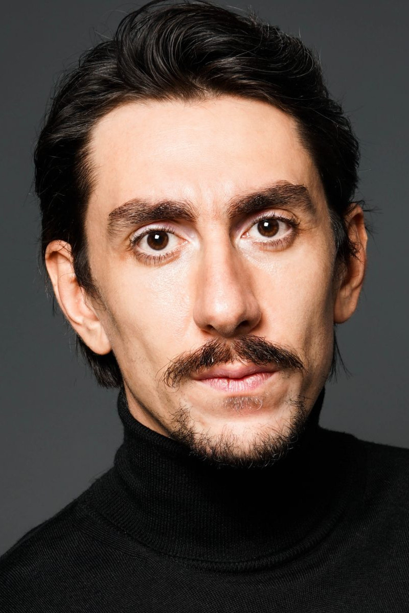 Onur Berk Arslanoğlu backdrop