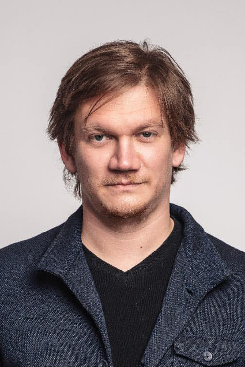 Ladislav Ladomirjak backdrop