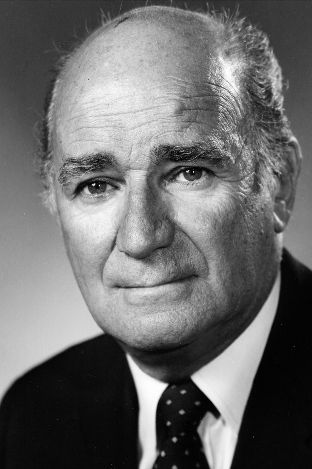 Gérard Pelletier backdrop