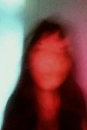 Natália Reis backdrop