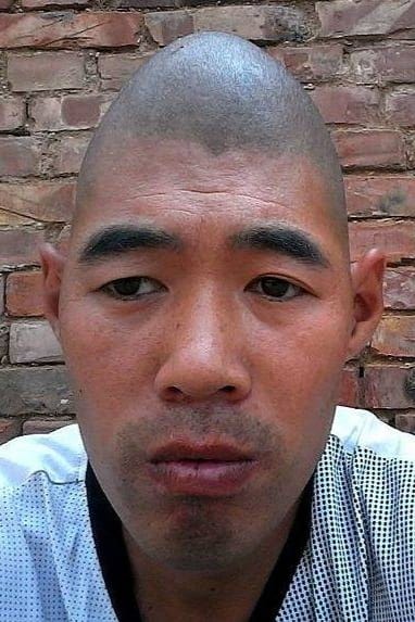 Zhang Aiqin backdrop