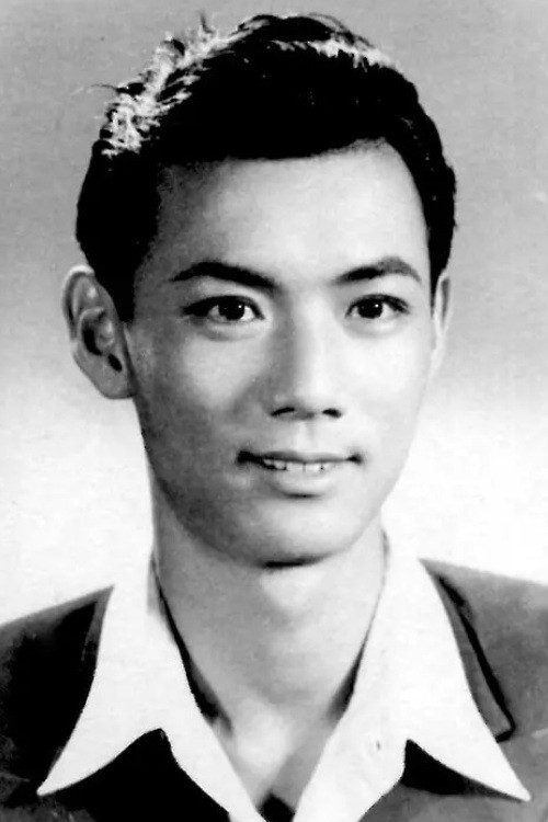 Zengqing Liu backdrop