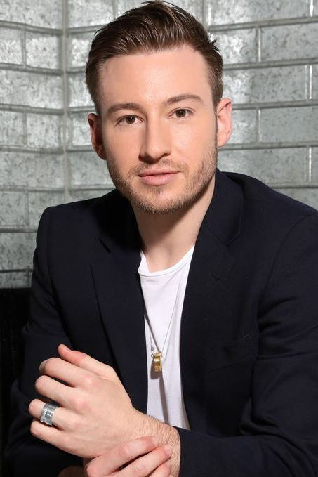 Matthew Mitcham backdrop