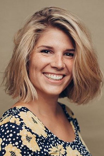 Anne Blomsgaard backdrop