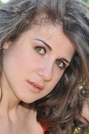 Roberta Milia backdrop