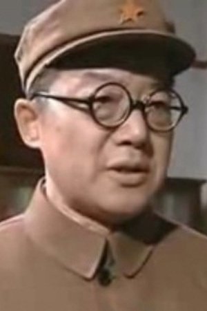 Xiaotong Che backdrop