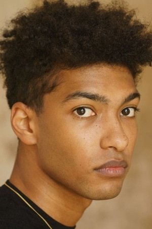 Yalany Marschner backdrop