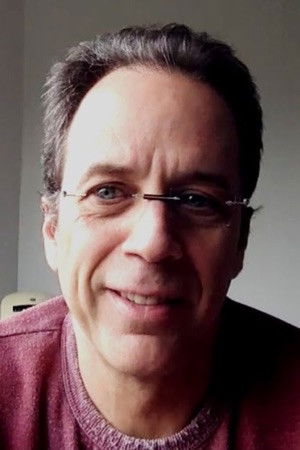 Jorge Cuchí backdrop