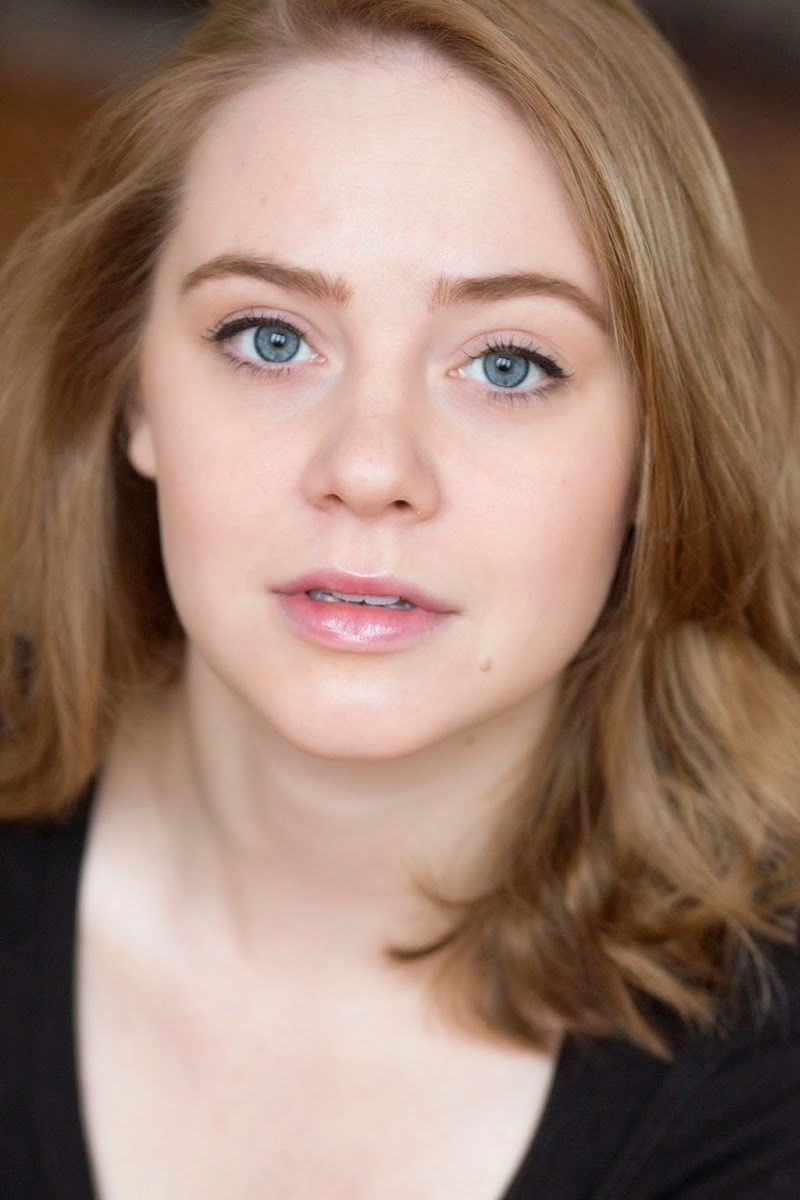 Alison Hixon backdrop