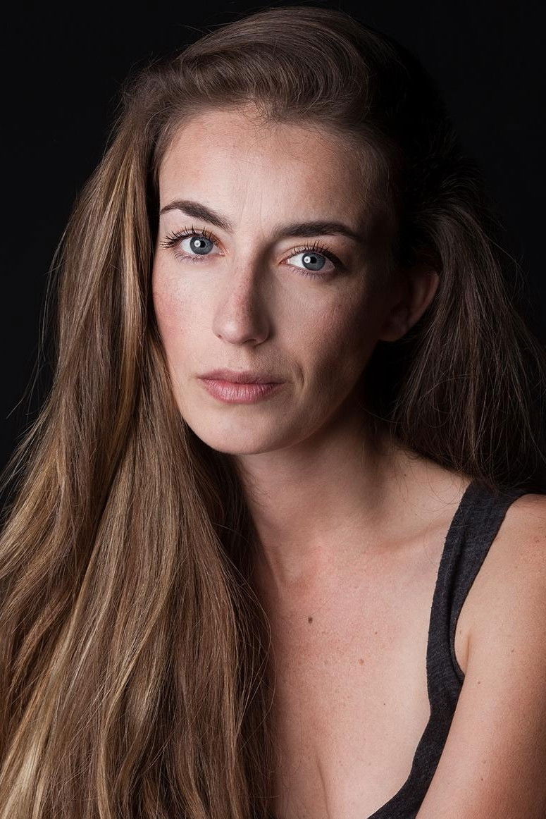 Joana Hilário backdrop