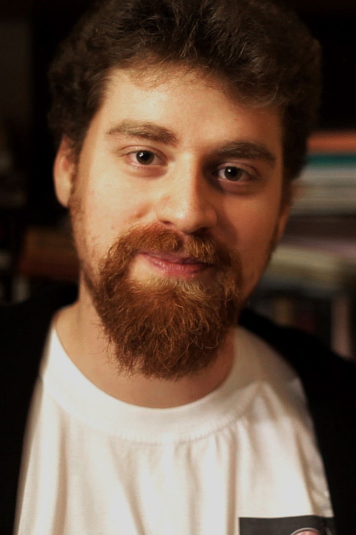 Ahmet Toğaç backdrop