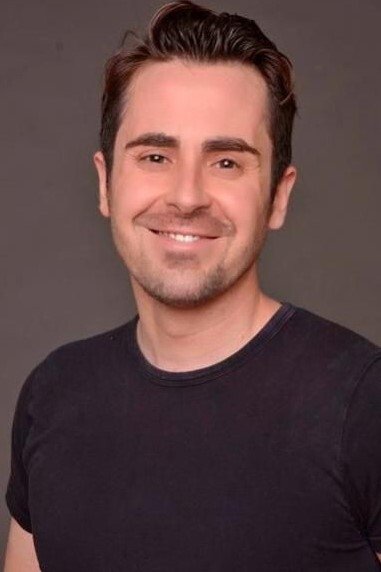 Javier Ruiz backdrop