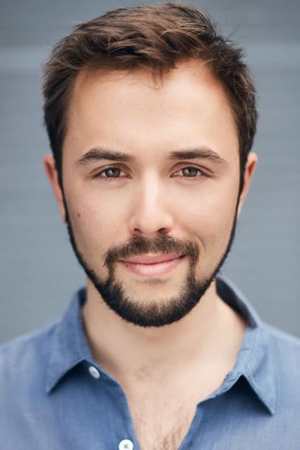 Noam Tomaschoff backdrop