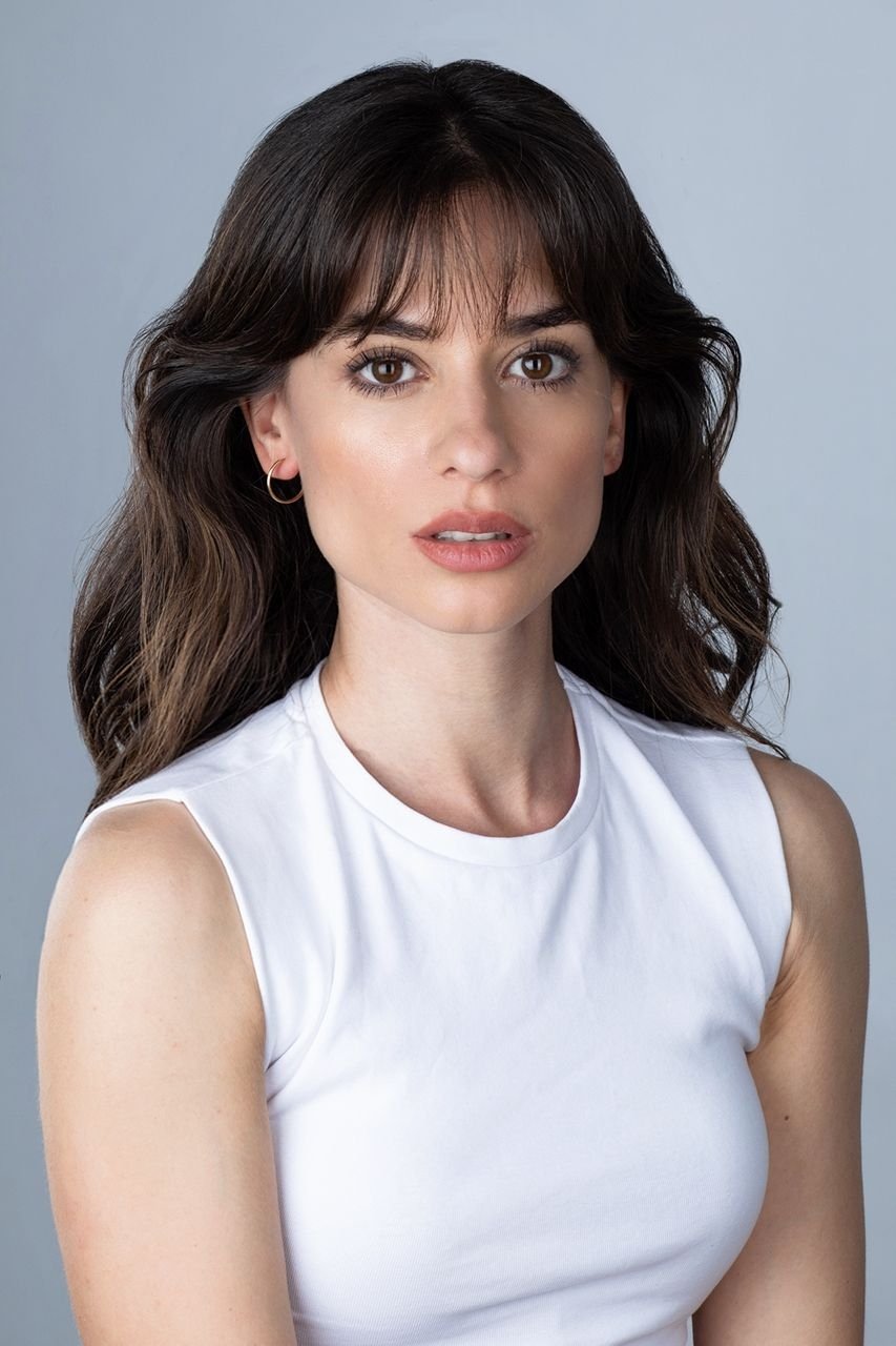 Alejandra Meco backdrop