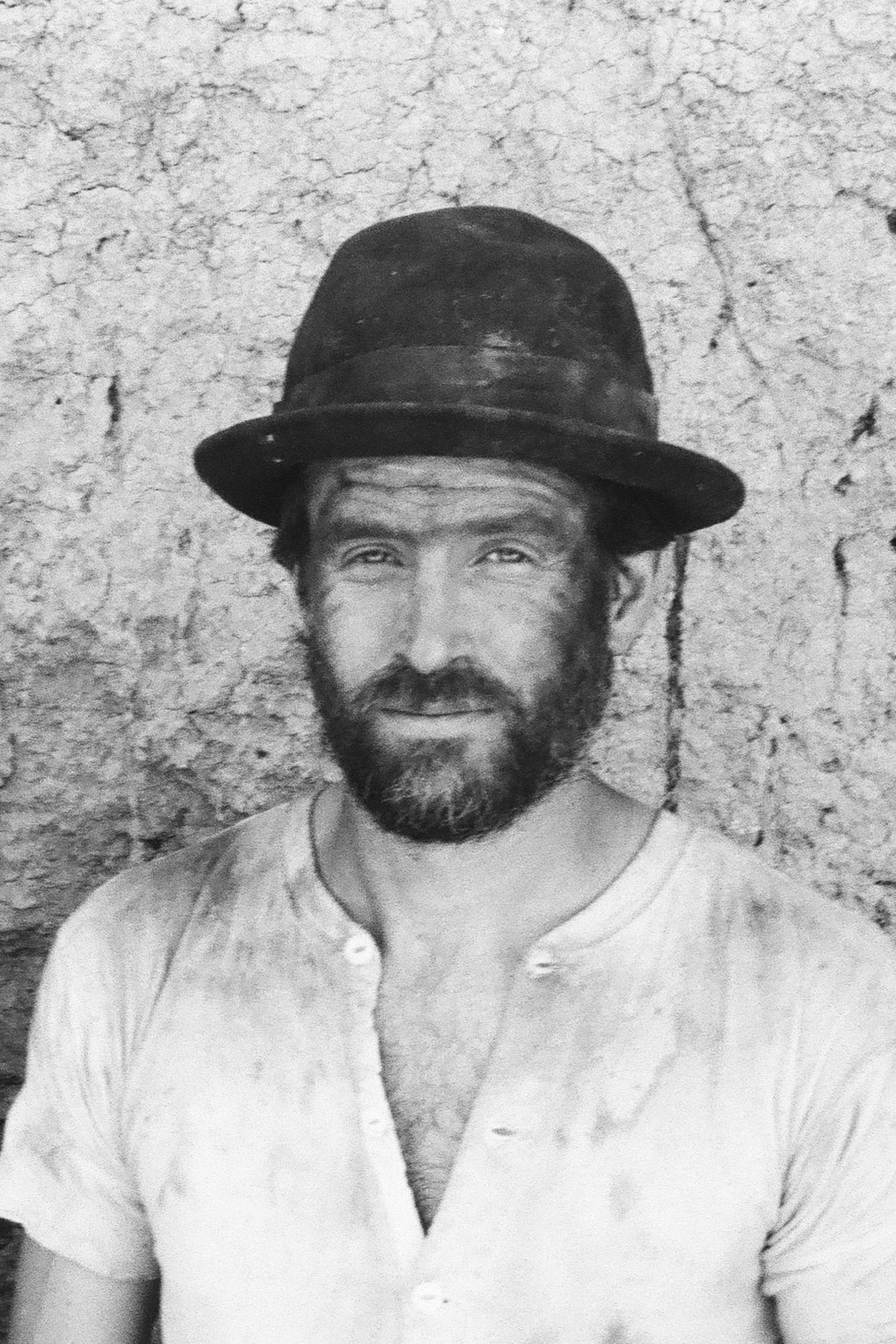 Jonah Olson backdrop