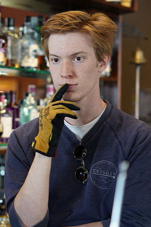 Hamish McKenna backdrop