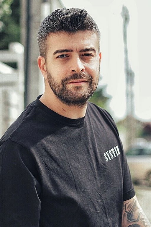 Ștefan Sprianu backdrop