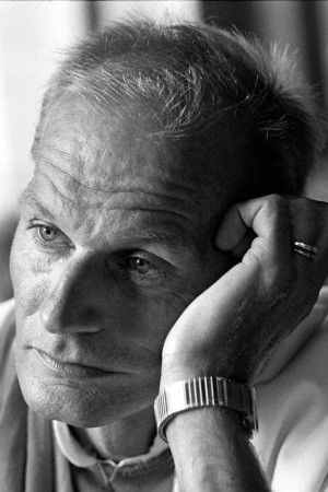 George Groot backdrop