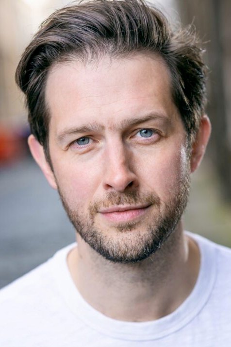 Mark McKirdy backdrop