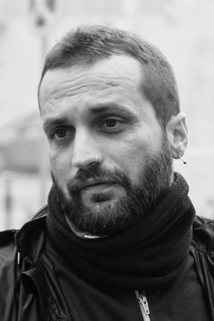 Giovanni Calvaruso backdrop