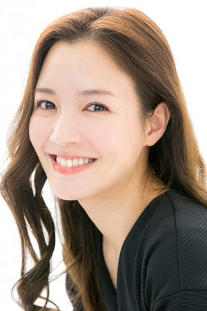 Akari Sasaoka backdrop