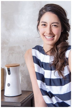 Izumi Morikawa backdrop